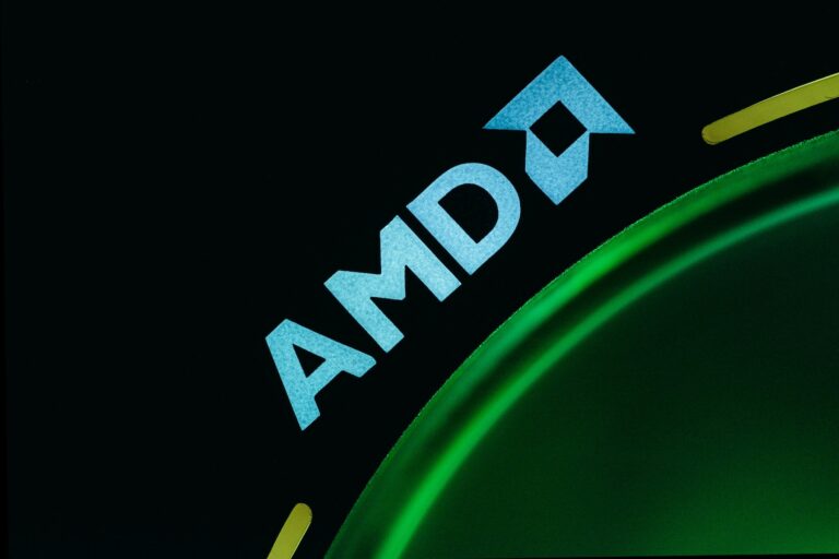 Home Elementor 6 amd logo