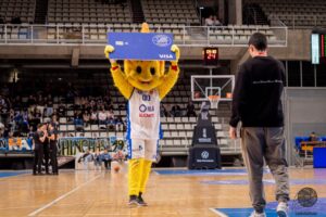 El club de Baloncesto Lucentum, de Alicante y sefide lanzan la tarjeta de débito Visa 'Lucentum' para socios y seguidores