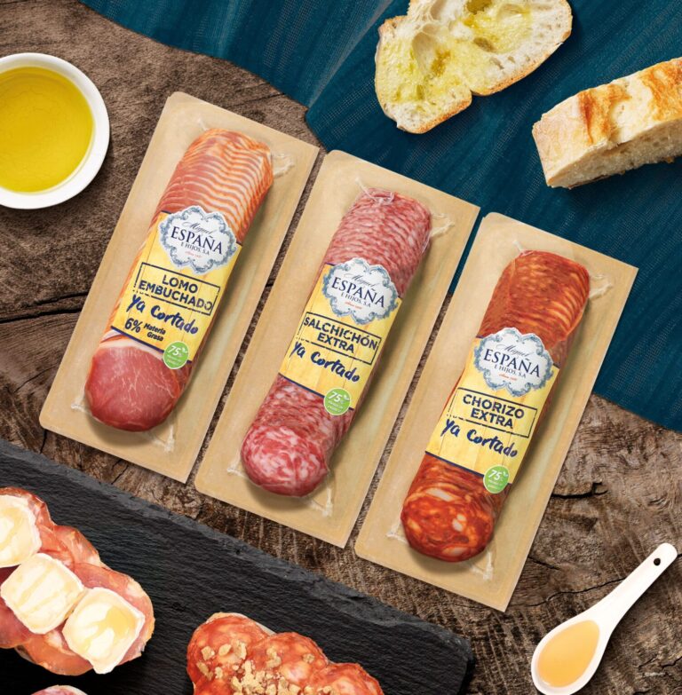 Miguel Espana e Hijos Celebra su 40 Aniversario con Record