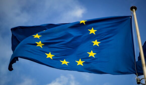 Home Elementor 1 europa bandera union europea