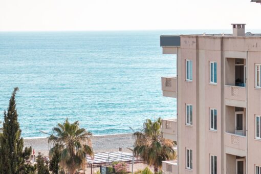 Home Elementor 1 Dos meses de alquiler de verano en la Costa Brava supera los ingresos de un año completo en Girona capital